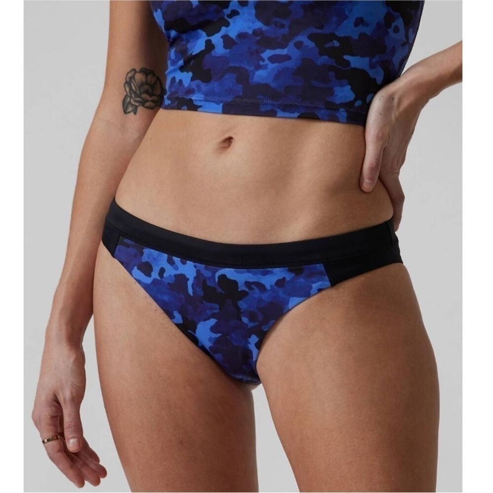 NWT Athleta Blue Black Freestyle Camo Bikini Bottom Size L